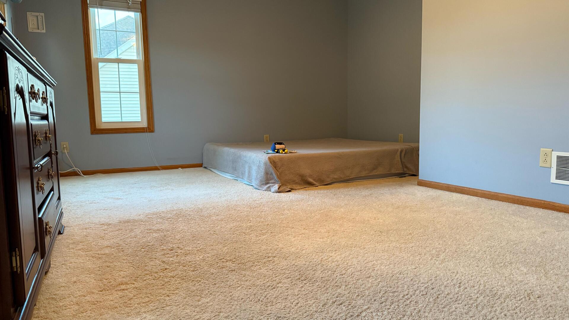 4 Memory Lane Streator, IL 61364 - Photo 26 of 28 an empty room with windows