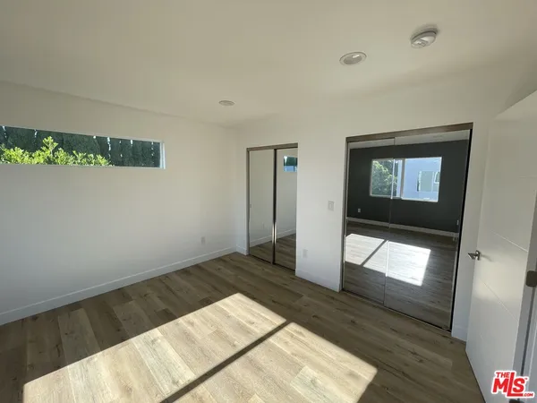 $4,599 | 1552 Winona Boulevard, Los Angeles, CA 90027