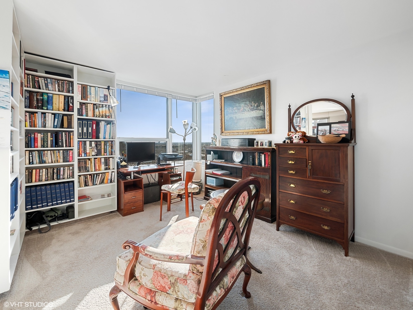 720 West Gordon Terrace, Unit 21L Chicago, IL 60613 - Photo 3 of 10