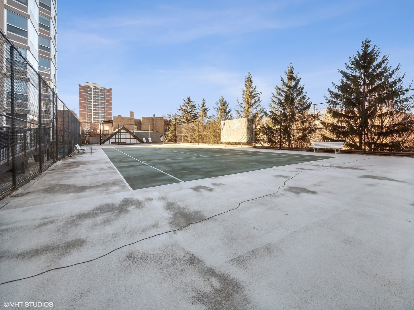720 West Gordon Terrace, Unit 21L Chicago, IL 60613 - Photo 10 of 10
