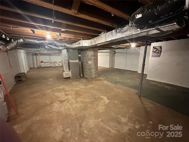 $309,000 | 2309 Briarwood Street, Lenoir, NC 28645