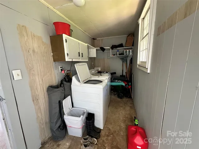 $309,000 | 2309 Briarwood Street, Lenoir, NC 28645