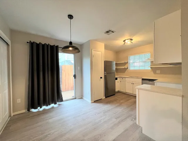 $1,495 | 12214 Thompkins Drive, Unit B, Austin, TX 78753