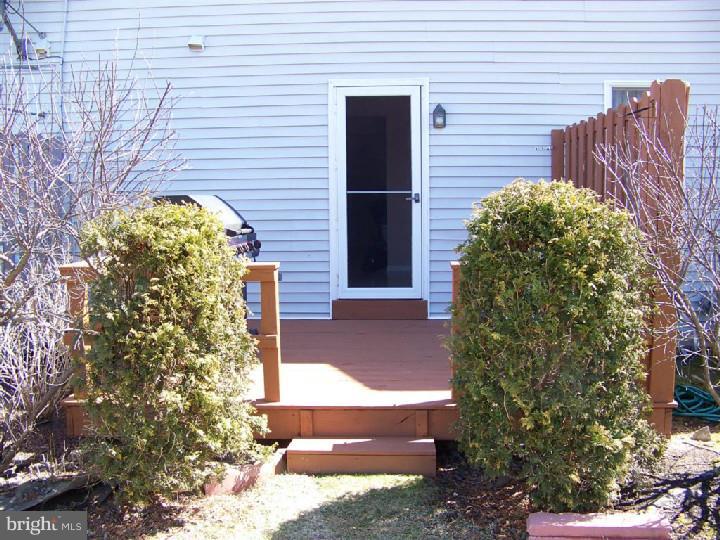 2816 Sturbridge Court Sinking Spring, PA 19608 - Photo 3 of 24 Gallery Image 3