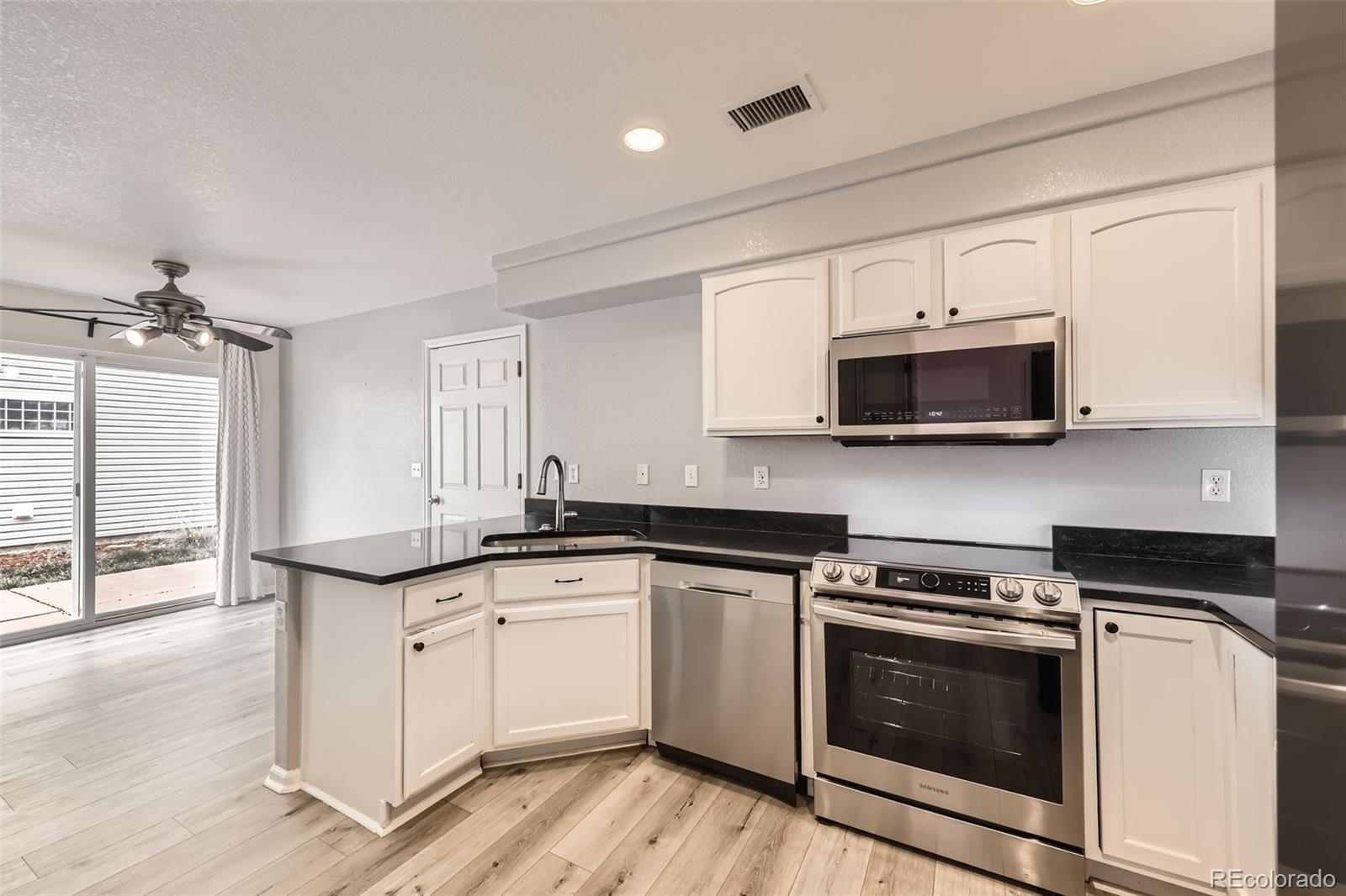 11745 Zenobia Loop Westminster, CO 80031 - Photo 16 of 28