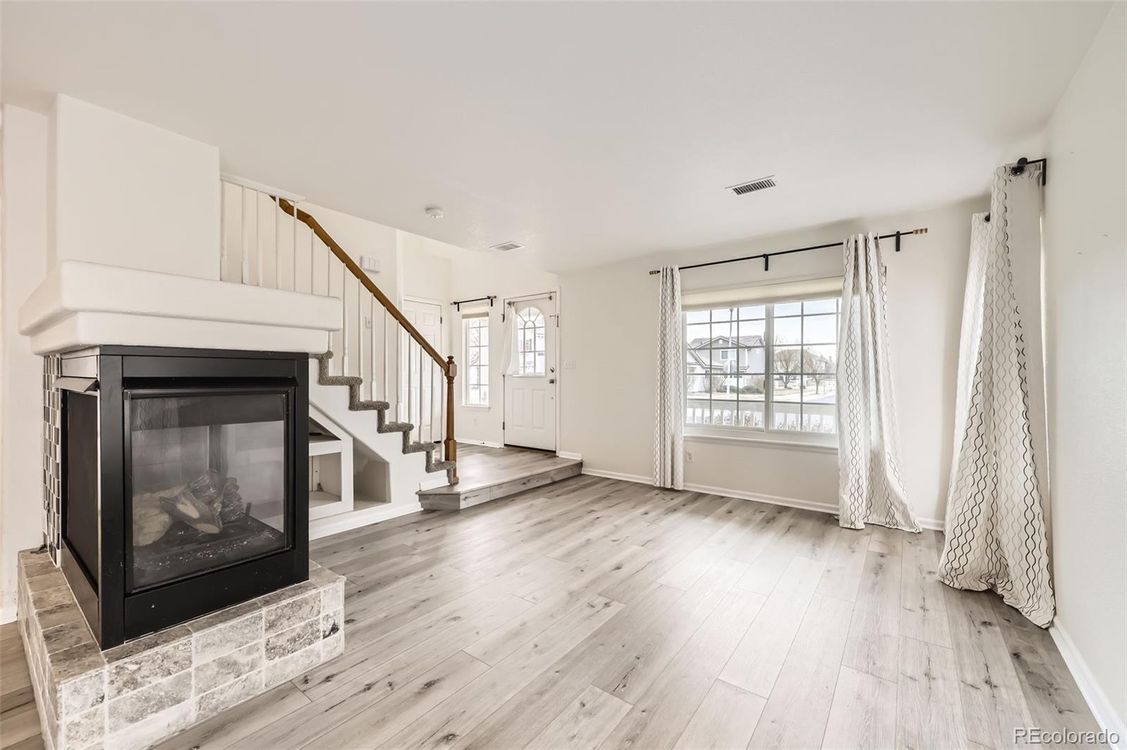 11745 Zenobia Loop Westminster, CO 80031 - Photo 8 of 28