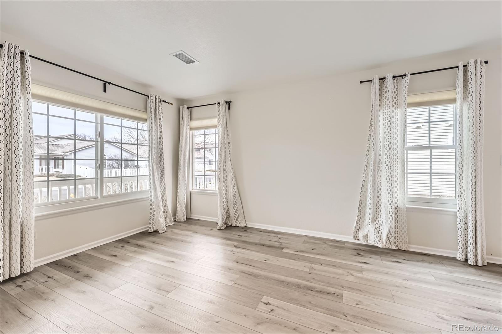 11745 Zenobia Loop Westminster, CO 80031 - Photo 9 of 28