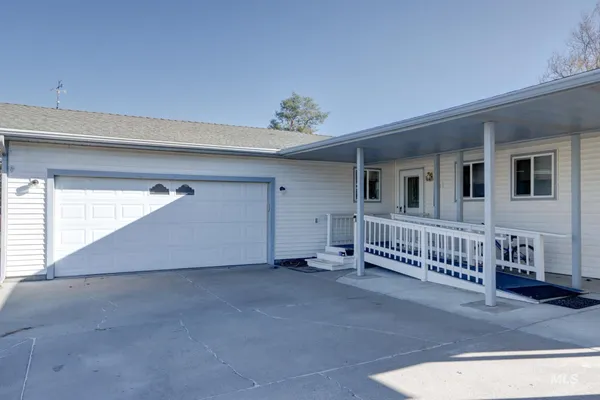$309,000 | 1302 Southwest 12th Street, Ontario, OR 97914