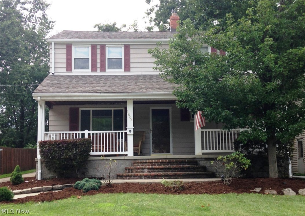 1604 Sunview Road Cleveland, OH 44124 - Photo 1 of 28 Welcome to this Charming Front Porch Colonial!