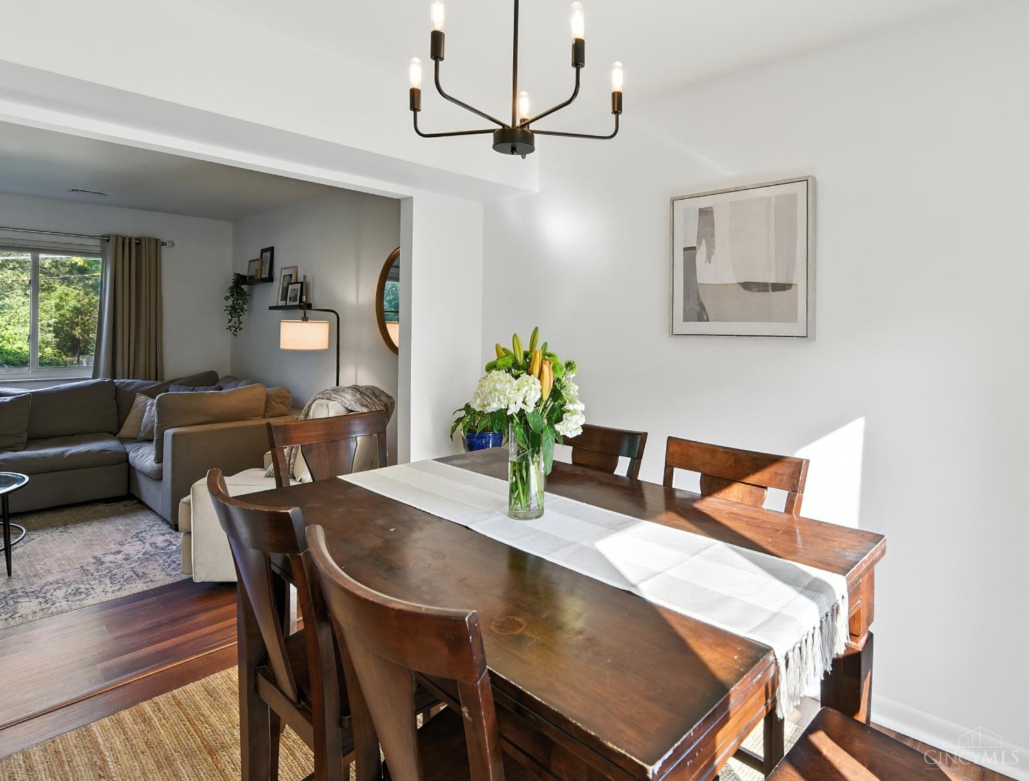 10562 Hadley Road Cincinnati, OH 45218 - Photo 6 of 22 Gallery Image 6