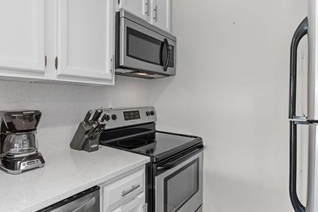 $287,000 | 775 Gulf Shore Drive, Unit 8250, Destin, FL 32541