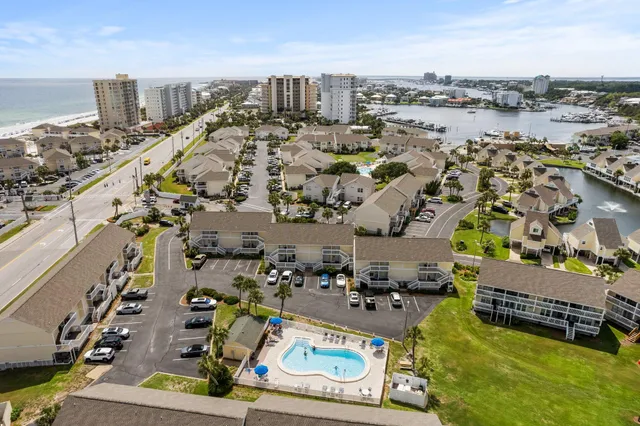 $287,000 | 775 Gulf Shore Drive, Unit 8250, Destin, FL 32541