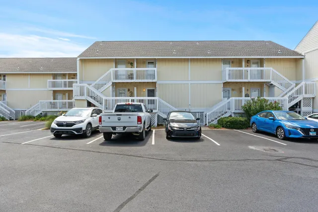 $287,000 | 775 Gulf Shore Drive, Unit 8250, Destin, FL 32541