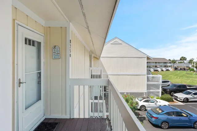 $287,000 | 775 Gulf Shore Drive, Unit 8250, Destin, FL 32541