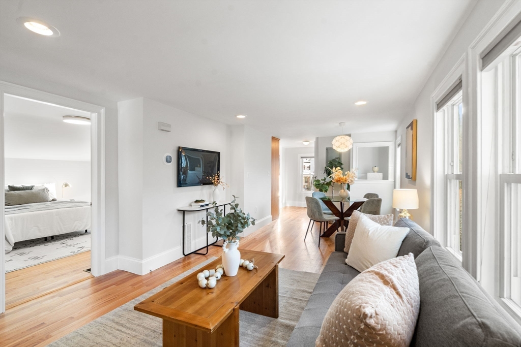 70 Albion Street, Unit 3 Somerville, MA 02143 - Photo 5 of 17