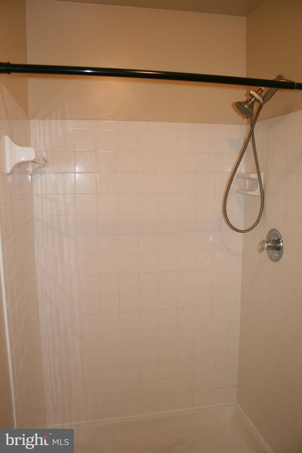 7808 Harrowgate Circle, Unit 21 Springfield, VA 22152 - Photo 10 of 16 Bath (Master)