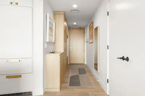 $1,395,000 | 70 Rainey Street, Unit 1908, Austin, TX 78701