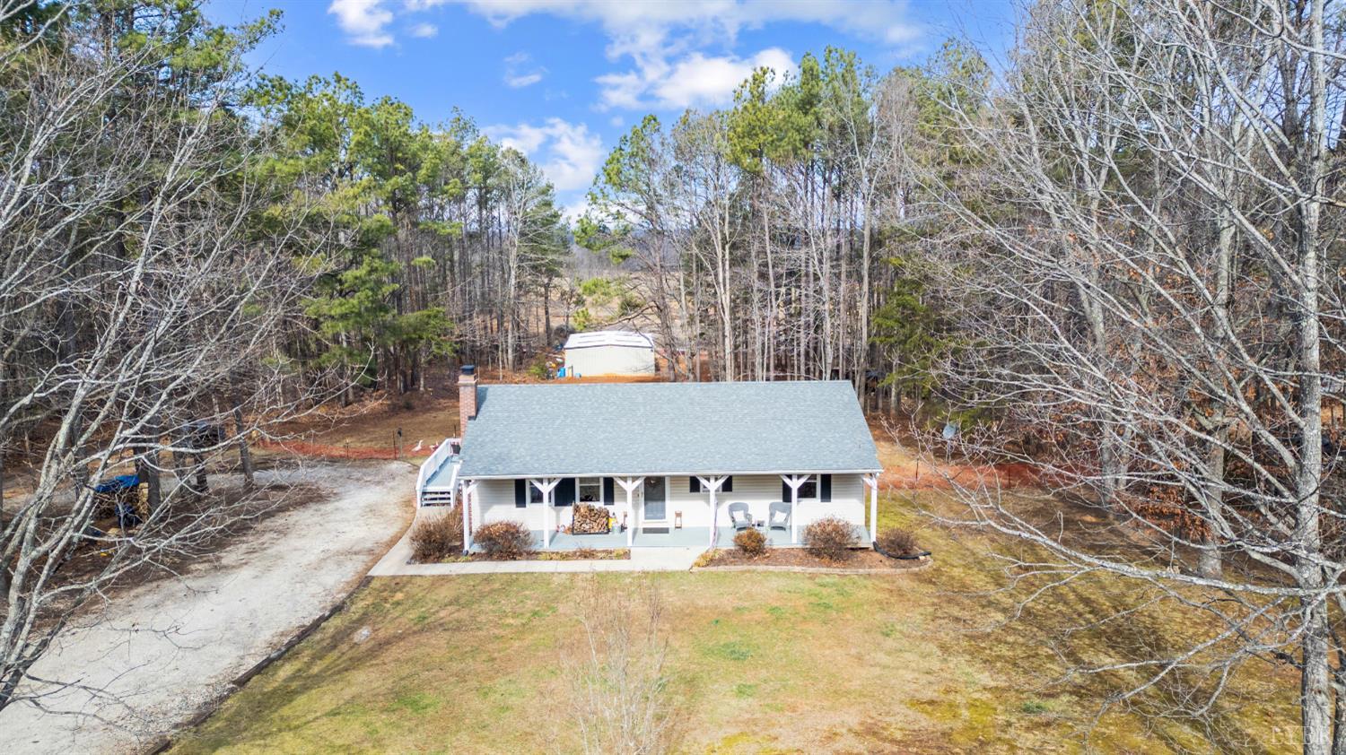 3105 Horseshoe Road Appomattox, VA 24522 - Photo 3 of 60