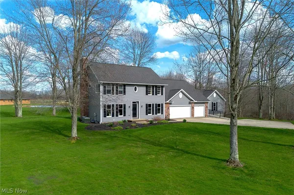 $889,900 | 1315 Morning Star Drive, Rock Creek, OH 44084