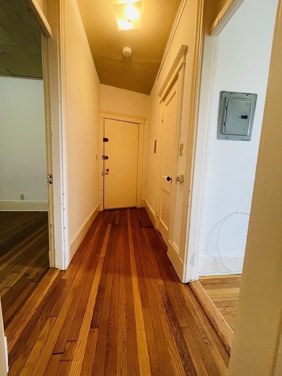 14 Palace Road, Unit 15 Boston, MA 02115 - Photo 6 of 17