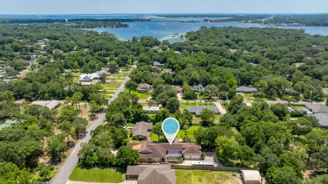 $1,085,000 | 14 Blenheim Road, Shalimar, FL 32579