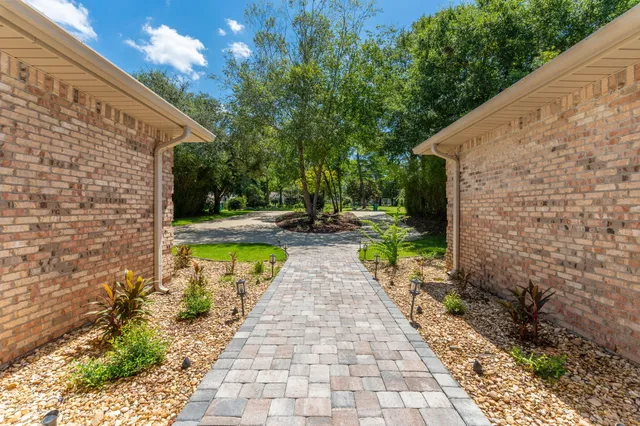 $1,085,000 | 14 Blenheim Road, Shalimar, FL 32579