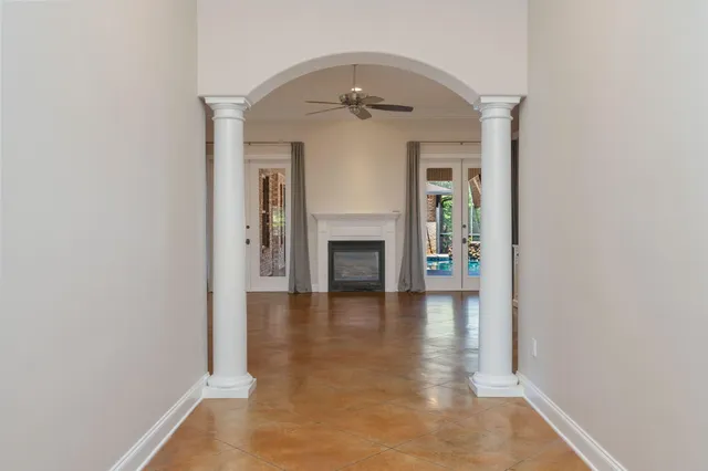 $1,085,000 | 14 Blenheim Road, Shalimar, FL 32579