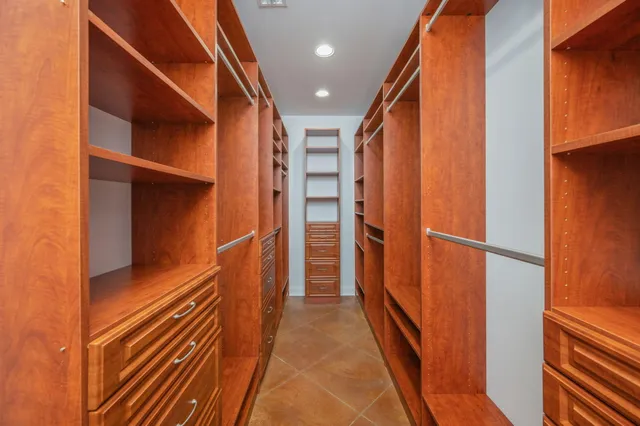 $1,085,000 | 14 Blenheim Road, Shalimar, FL 32579