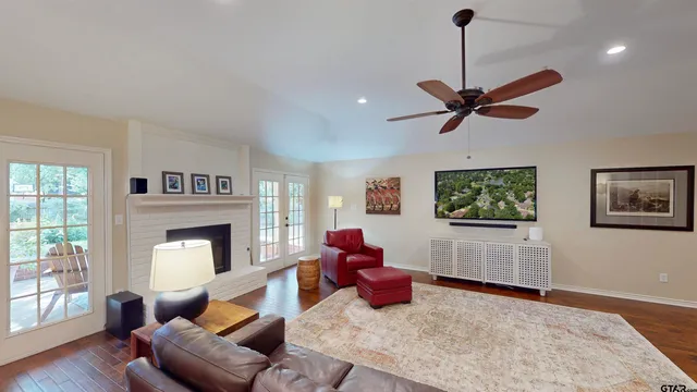 $439,900 | 3308 Moss Glen Circle, Tyler, TX 75707