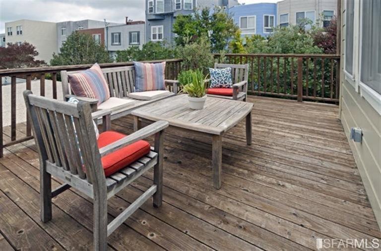 76 Rossi San Francisco, CA 94118 - Photo 23 of 30 View of roof deck.