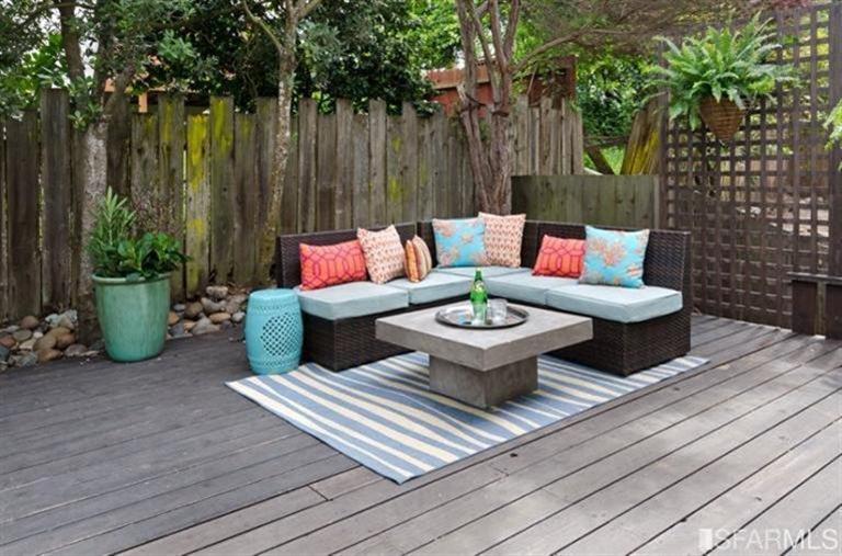 76 Rossi San Francisco, CA 94118 - Photo 10 of 30 One corner of the decked rear yard.