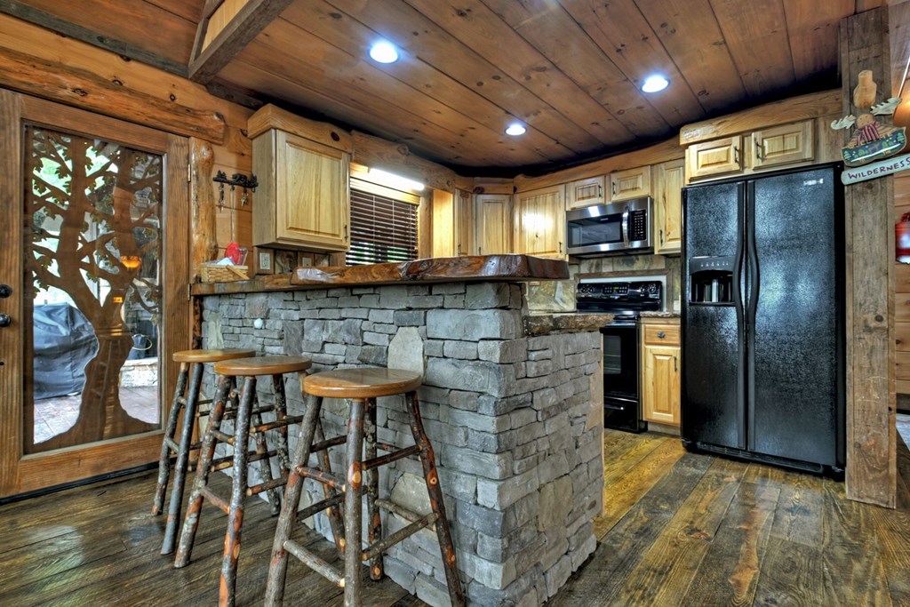 215 Kells Ridge Drive Ellijay, GA 30540 - Photo 14 of 43 Gallery Image 14