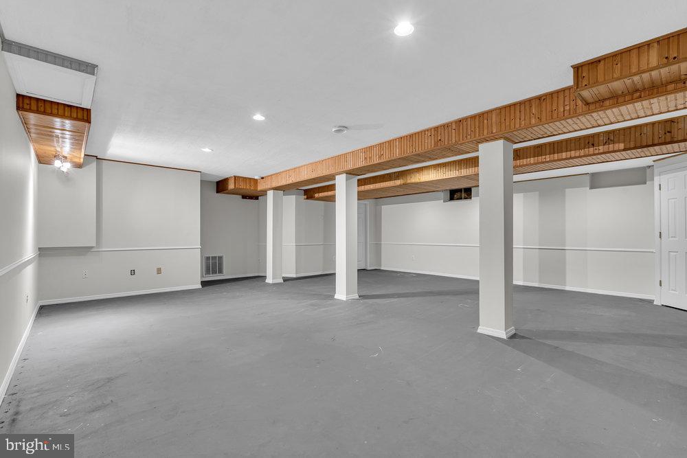 1829 Arrowtrail Road Williamstown, NJ 08094 - Photo 32 of 40