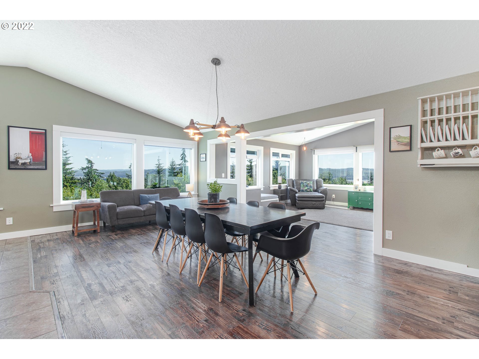 268 Pare Road Kelso, WA 98626 - Photo 13 of 31 Dining Room