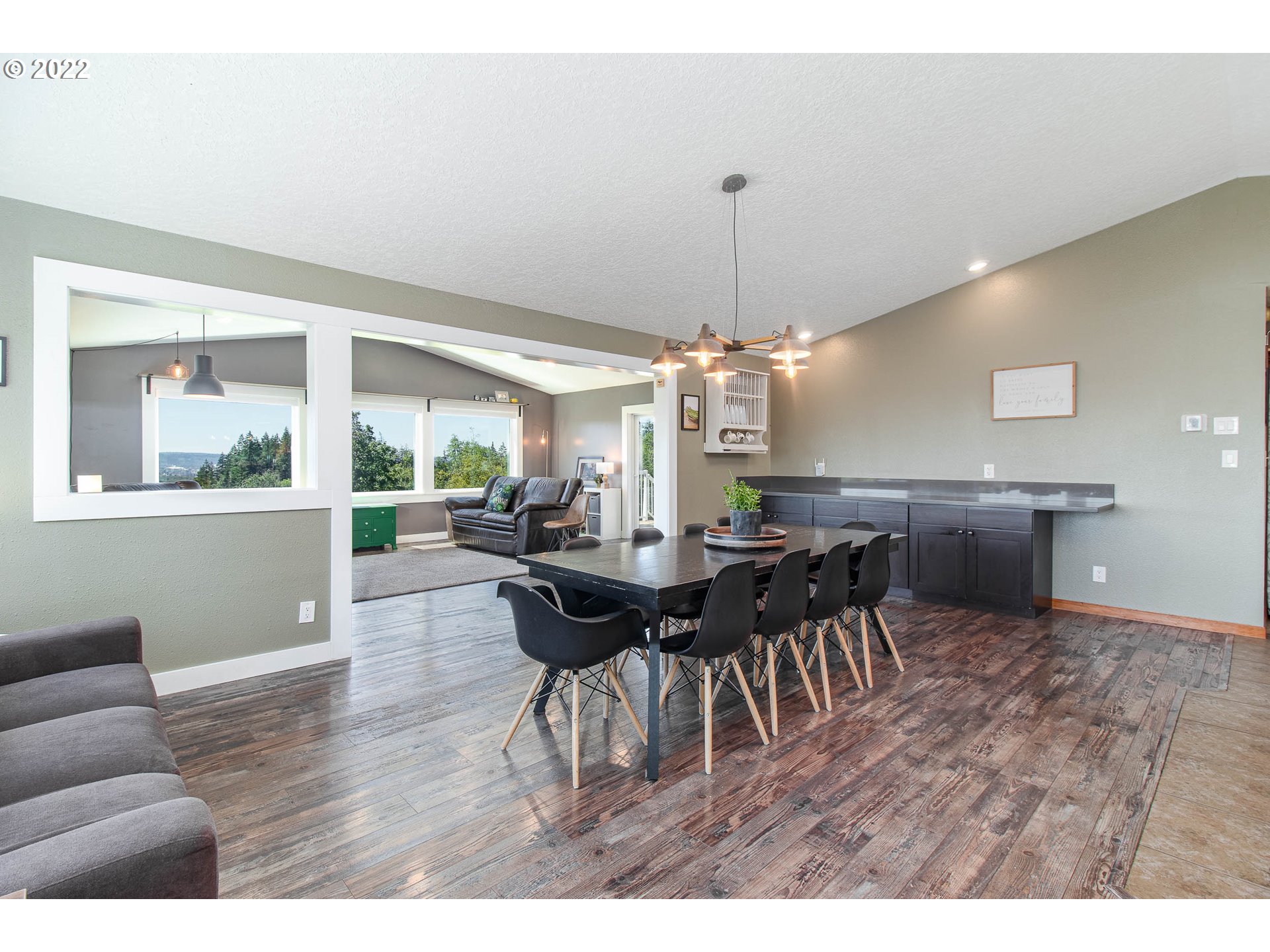268 Pare Road Kelso, WA 98626 - Photo 14 of 31 Dining Room