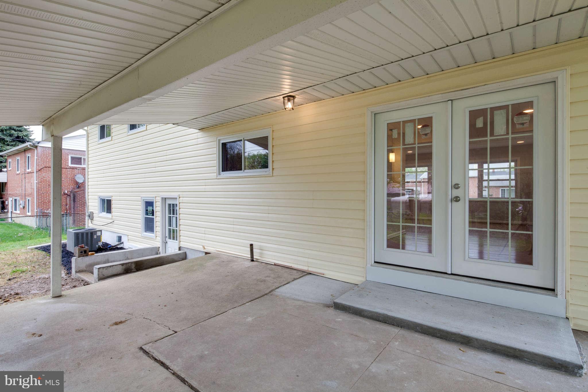 1012 Southridge Road Baltimore, MD 21228 - Photo 24 of 29 Exterior (Rear)