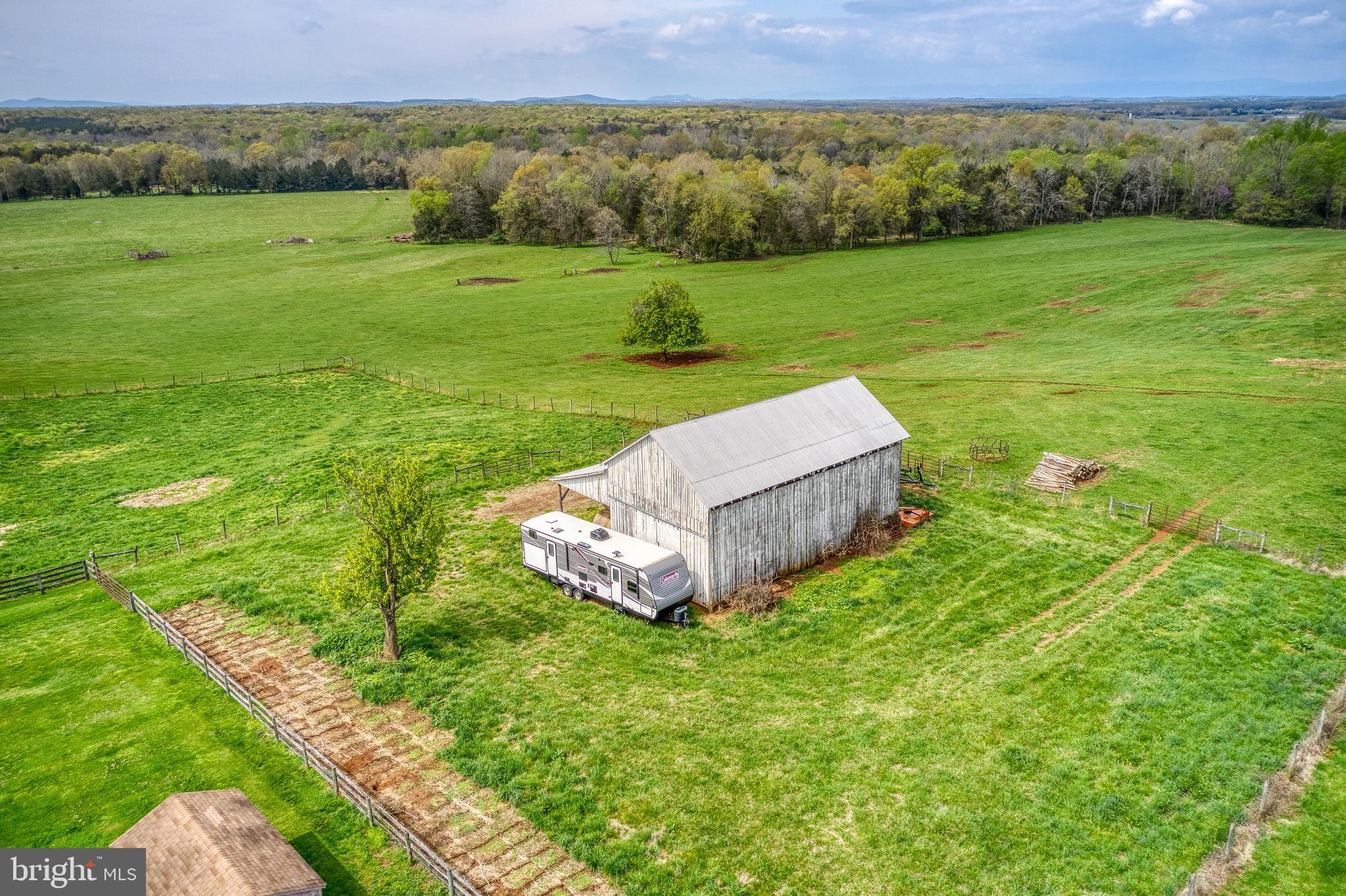 6765 Sumerduck Road Remington, VA 22734 - Photo 13 of 147 Gallery Image 13