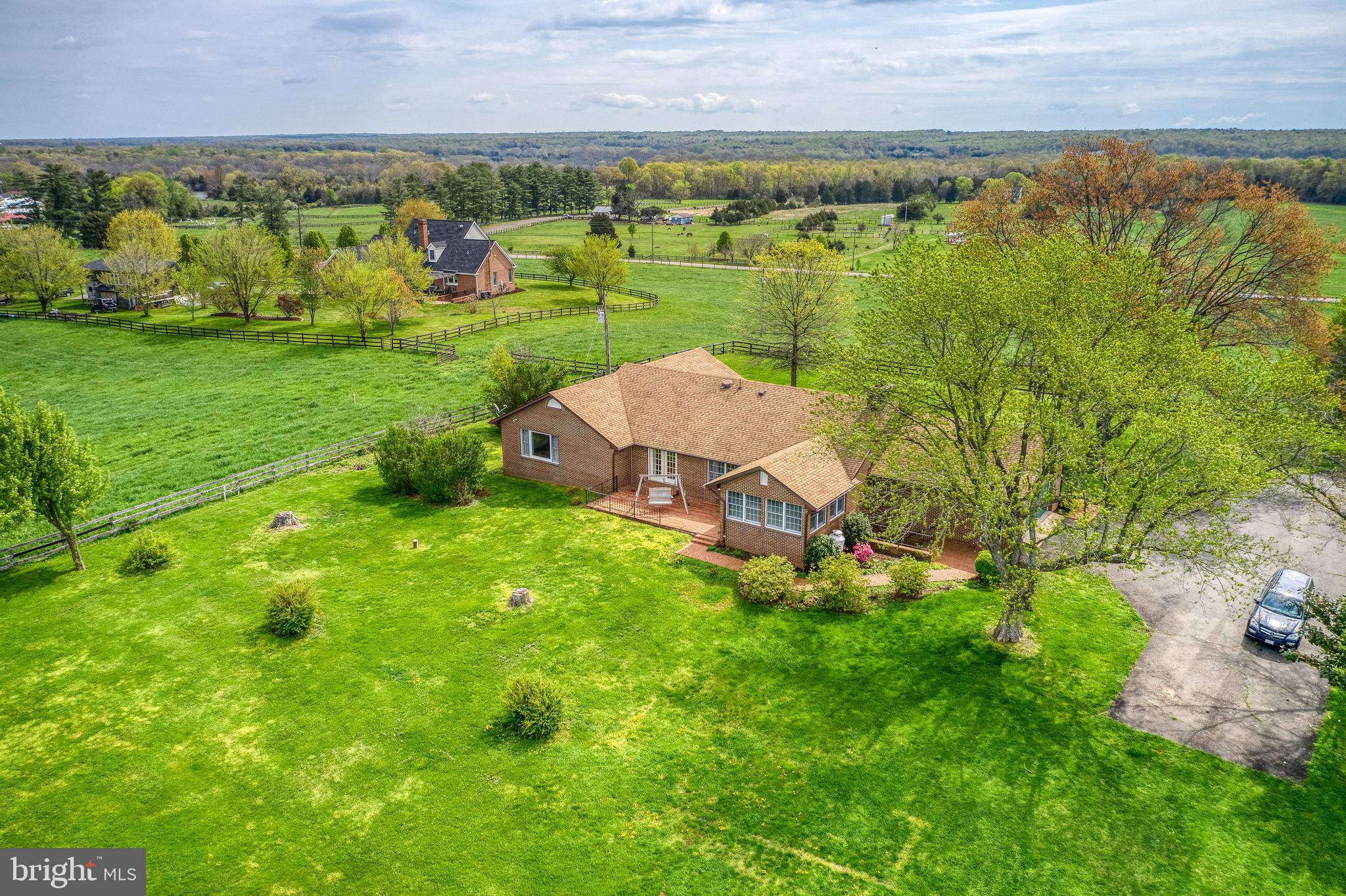 6765 Sumerduck Road Remington, VA 22734 - Photo 17 of 147 Gallery Image 17
