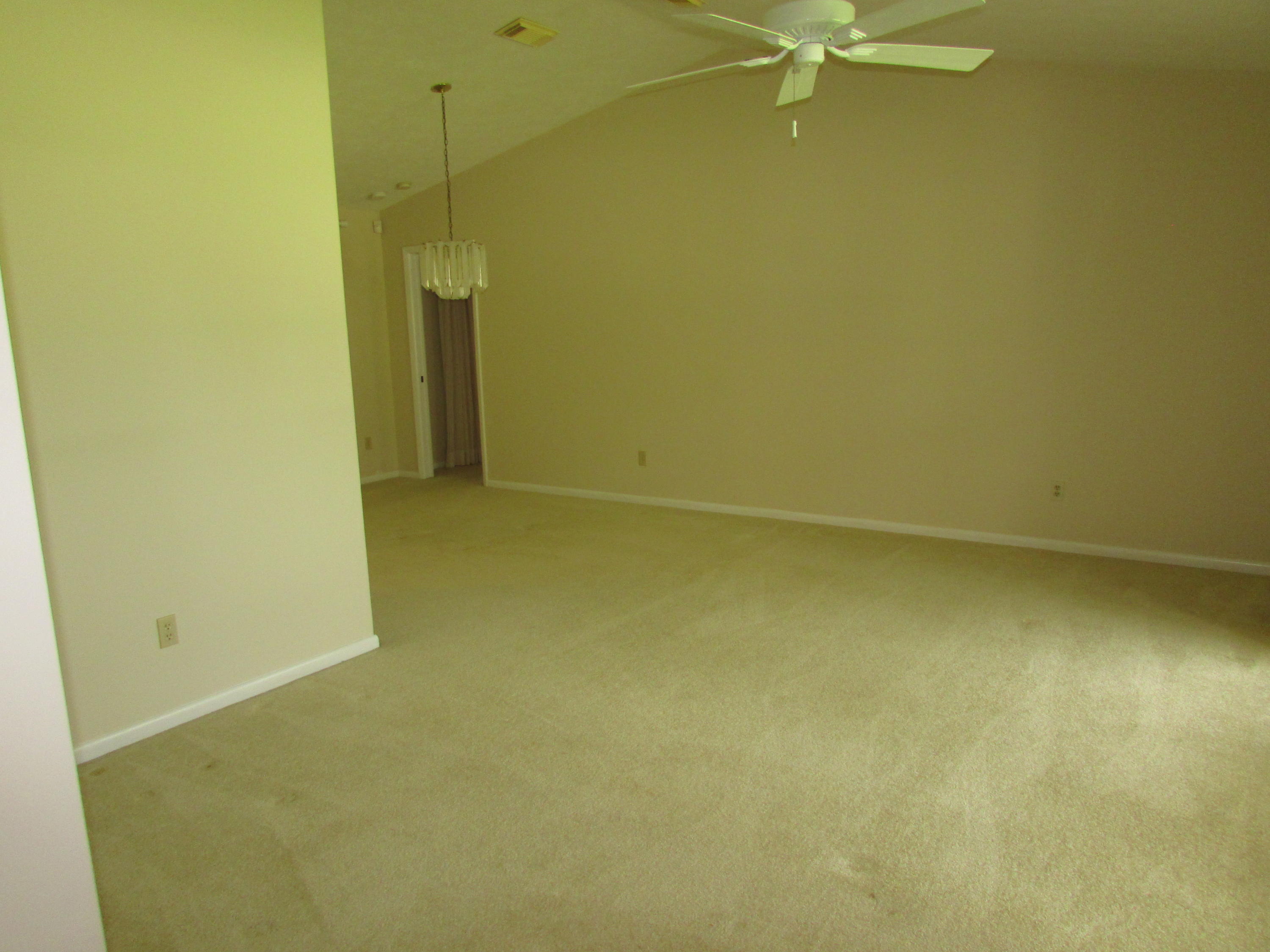 372 Southwest Fuge Road Stuart, FL 34997 - Photo 9 of 20 img_1146
