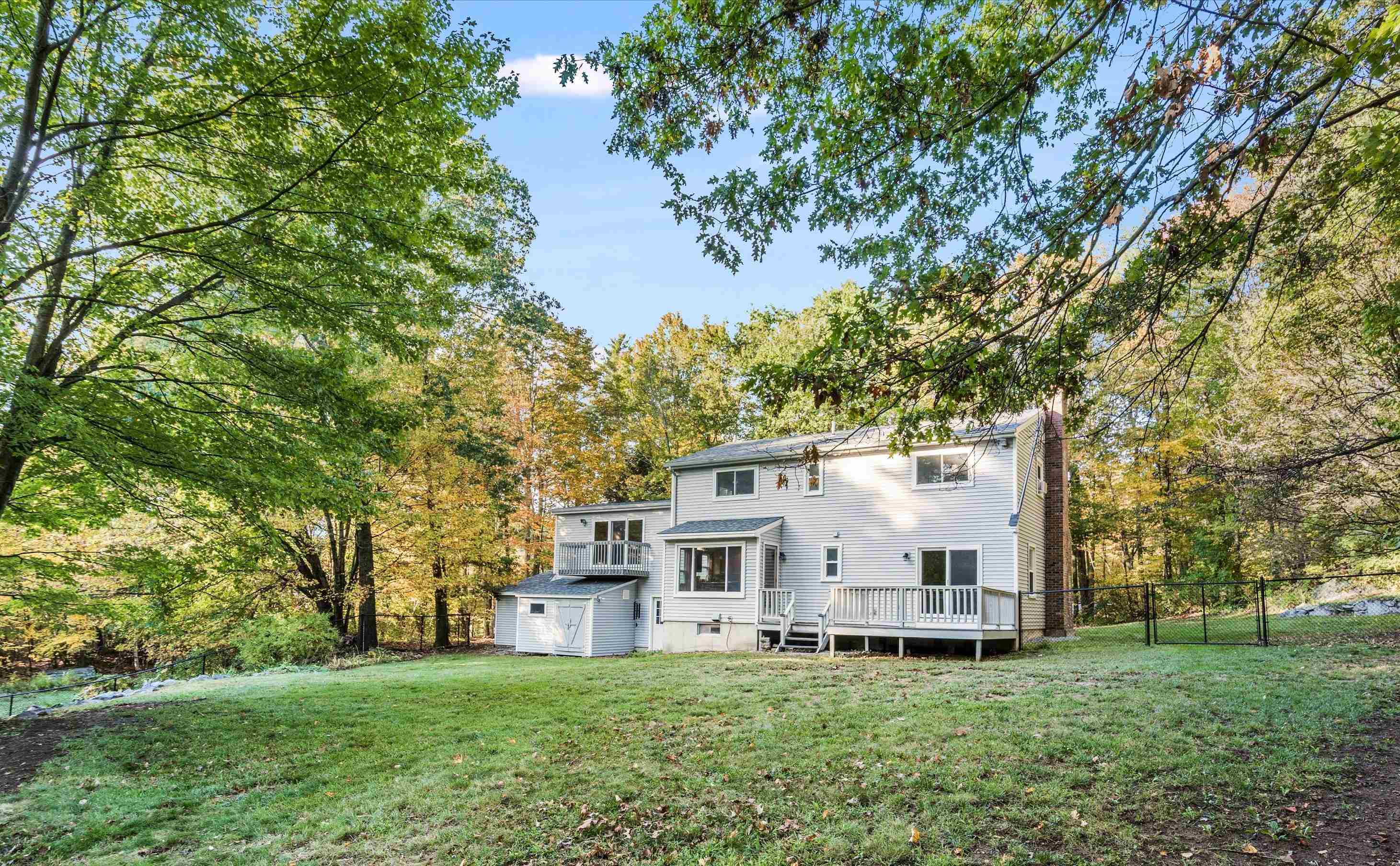 53 Cross Road Hooksett, NH 03106 - Photo 38 of 50