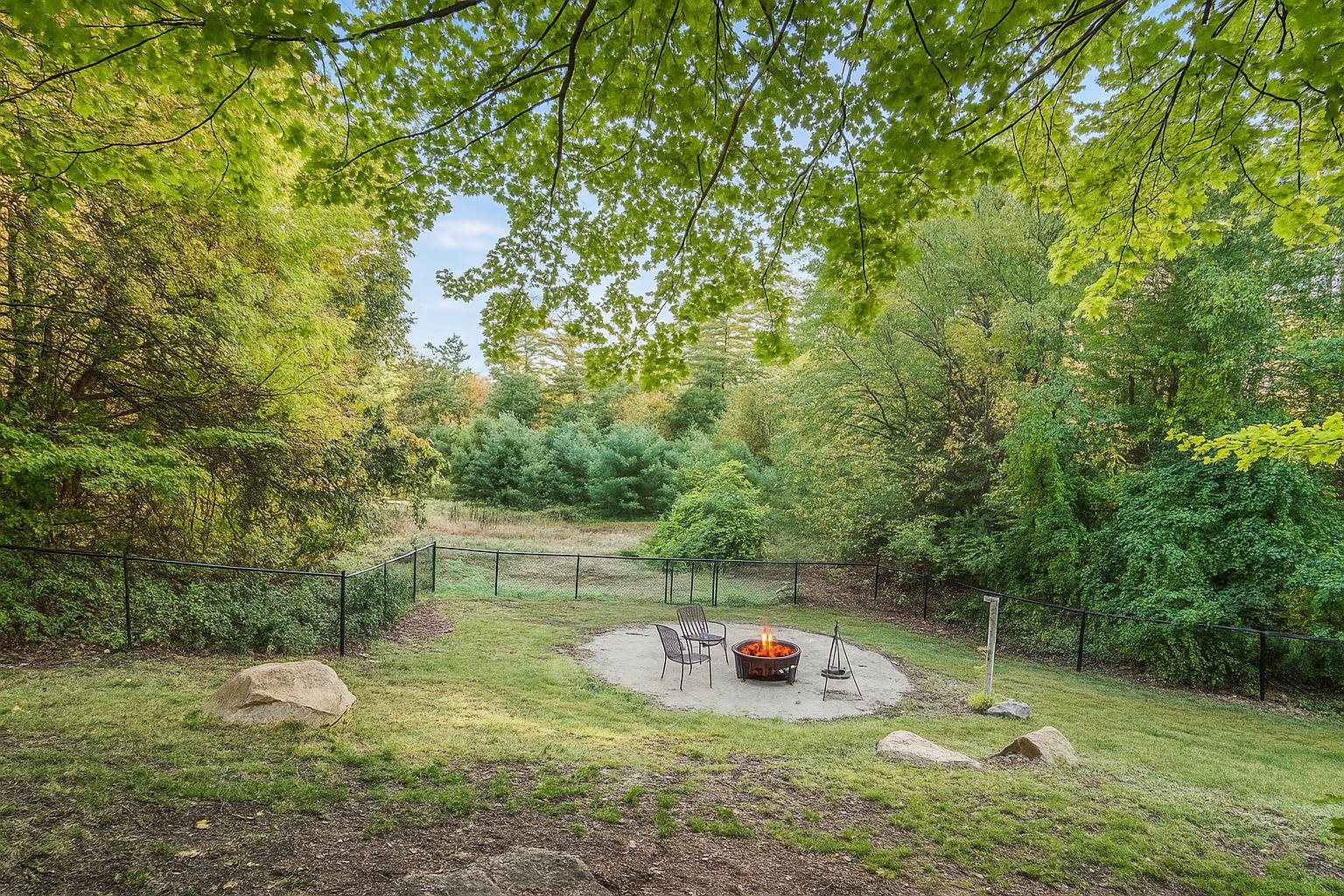 53 Cross Road Hooksett, NH 03106 - Photo 44 of 50