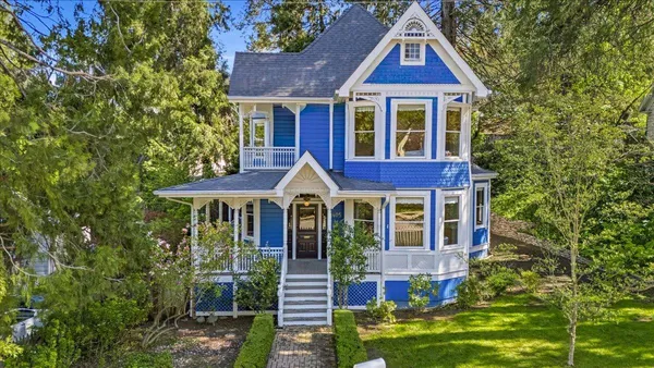 $1,225,000 | 405 South Pine Street, Nevada City, CA 95959