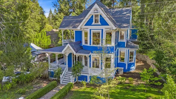 $1,225,000 | 405 South Pine Street, Nevada City, CA 95959