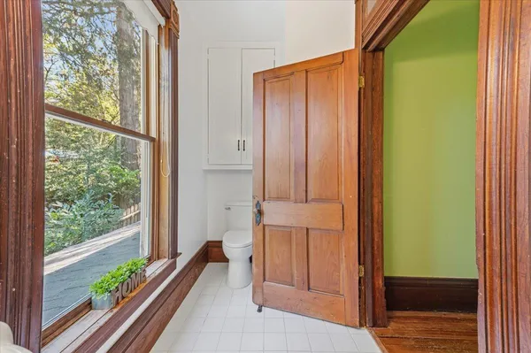 $1,225,000 | 405 South Pine Street, Nevada City, CA 95959