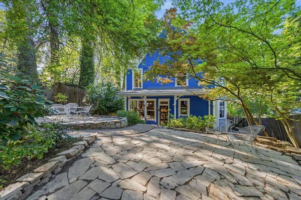 $1,225,000 | 405 South Pine Street, Nevada City, CA 95959