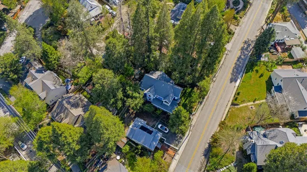 $1,225,000 | 405 South Pine Street, Nevada City, CA 95959
