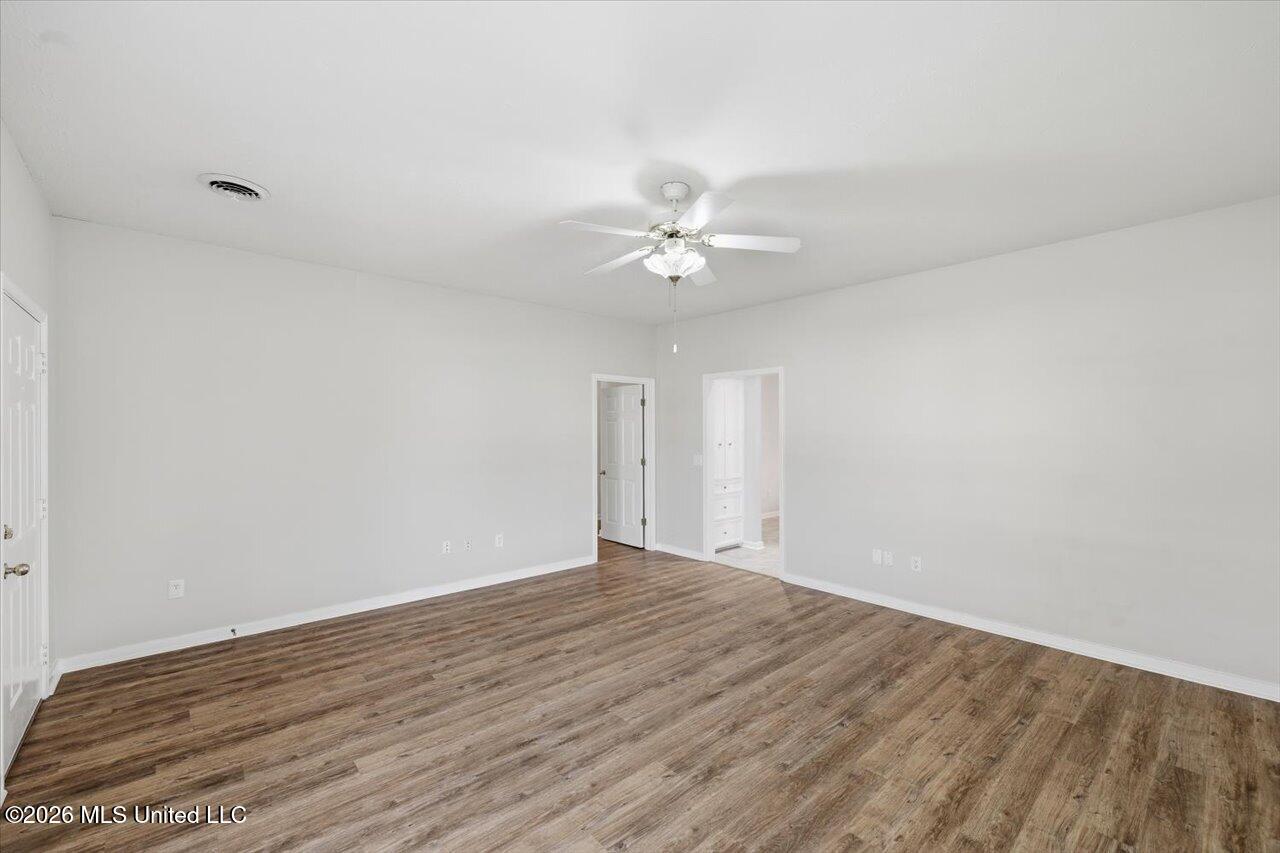 214 Waterfall Way Clinton, MS 39056 - Photo 5 of 28 05-214 Waterfall Way _ Hometoursms.com