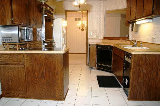3434 Beckwith Lane, Unit 2D Crete, IL 60417 - Photo 4 of 21