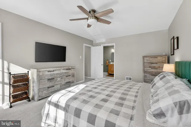 $1,299,990 | 11922 Holly Spring Drive, Great Falls, VA 22066