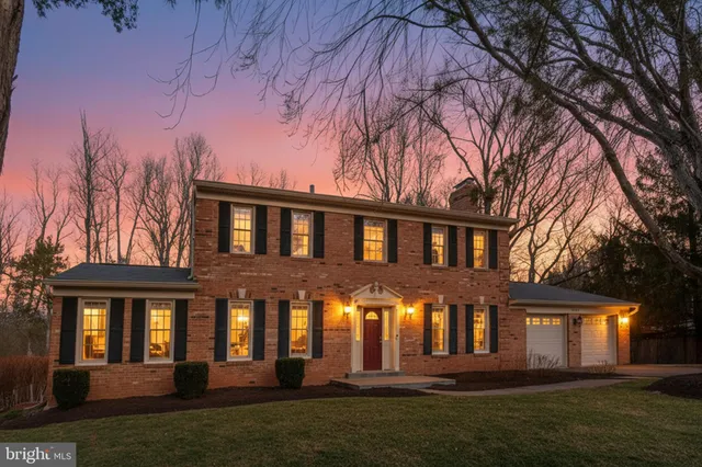 $1,299,990 | 11922 Holly Spring Drive, Great Falls, VA 22066